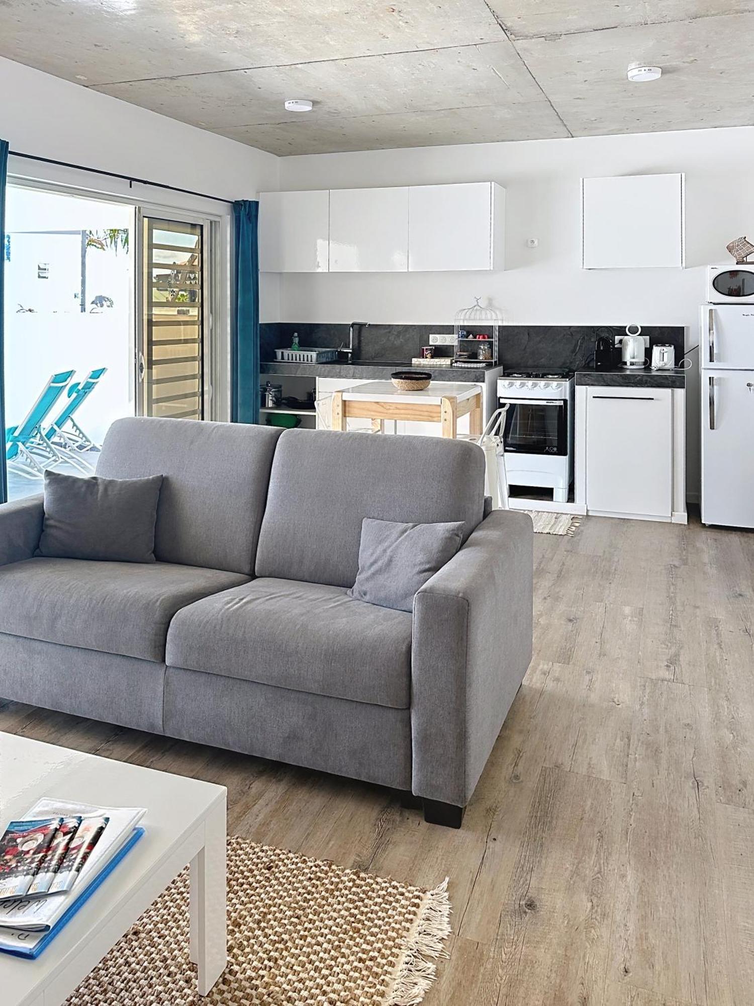 Pension Irivai Appartement Puatou 1 Chambre Bord De Mer 우투로아 외부 사진