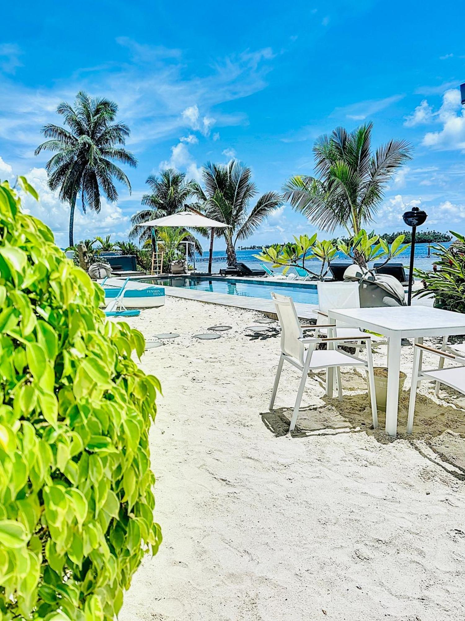 Pension Irivai Appartement Puatou 1 Chambre Bord De Mer 우투로아 외부 사진